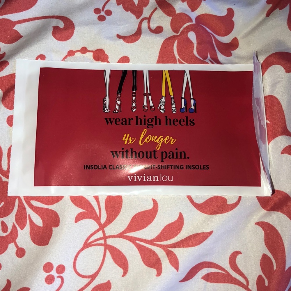 Vivian Lou weight shifting insoles